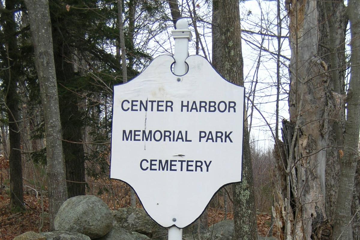 Center Harbor Memorial Park, Route 25B/Dane Road
