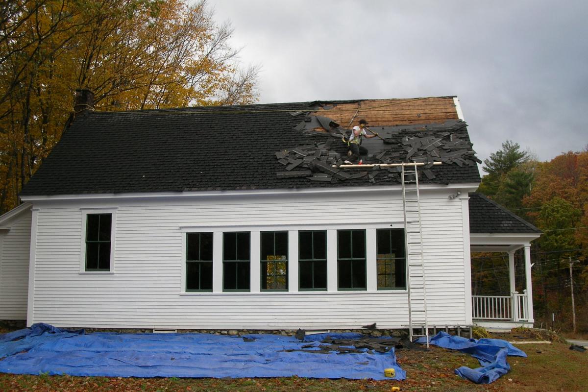 October 30, 2018 - Day 1:  Work begins on re-shingling our Town House roof, starting with the south side.  This work is being funded, in part, by a $9,950 NH Conservation License Plate/Moose Plate Grant.
